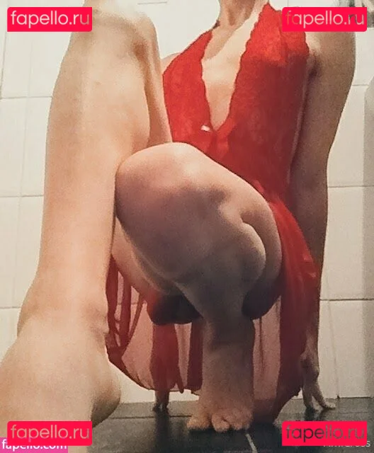 amicrossd Onlyfans Photo Gallery 