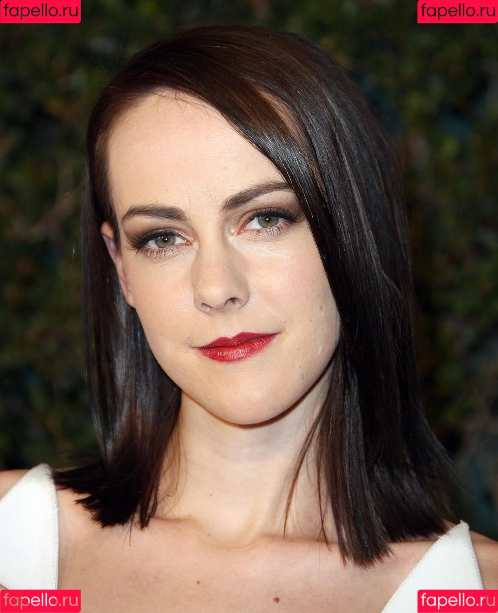 Jena Malone Onlyfans Photo Gallery 