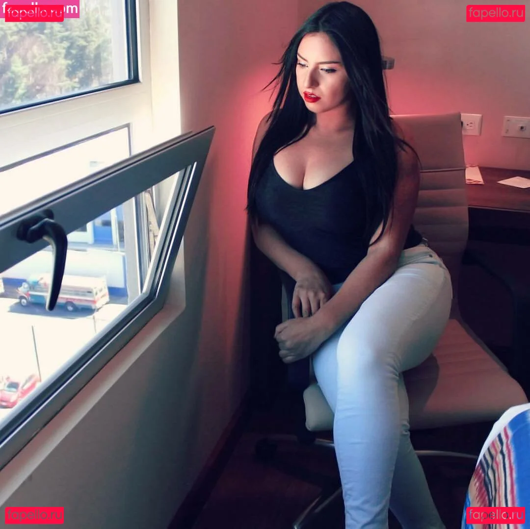 Angel KC Onlyfans Photo Gallery 