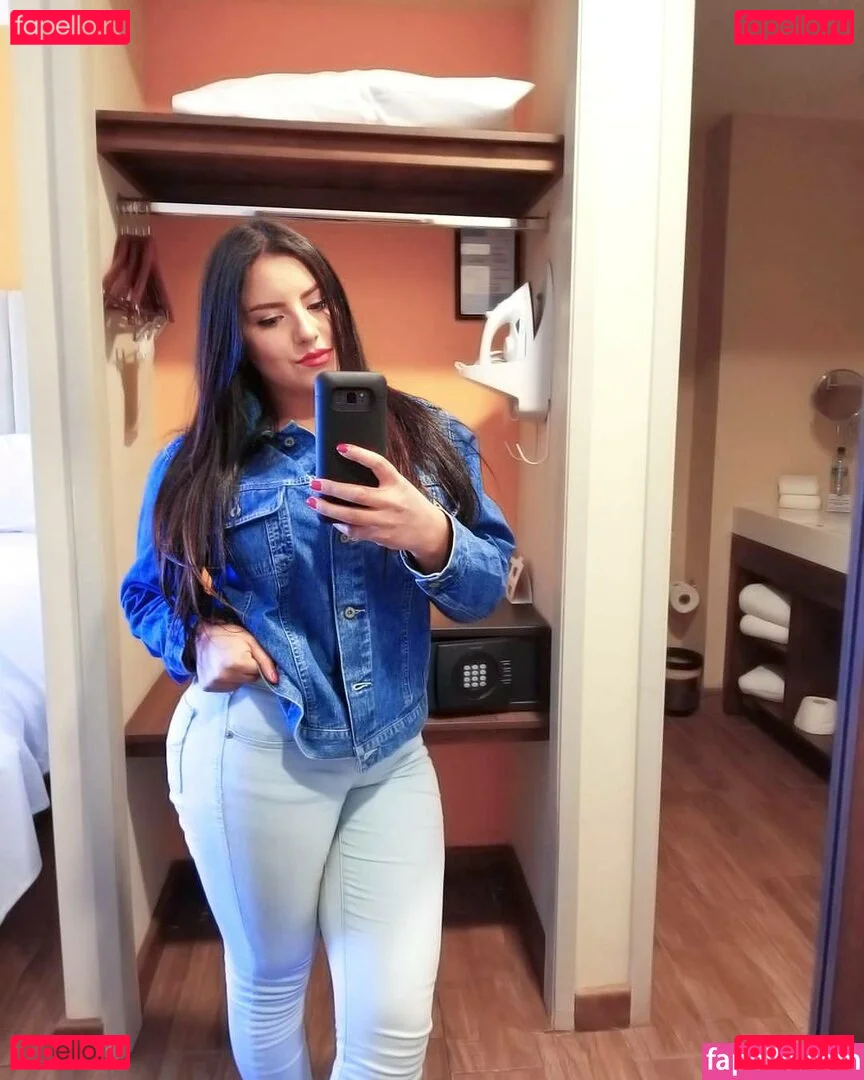 Angel KC Onlyfans Photo Gallery 