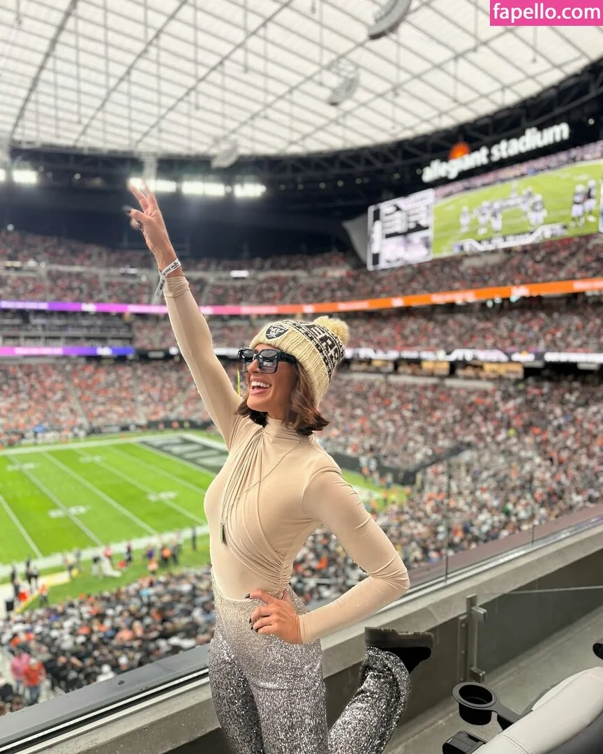 alsu_tatar Onlyfans Photo Gallery 