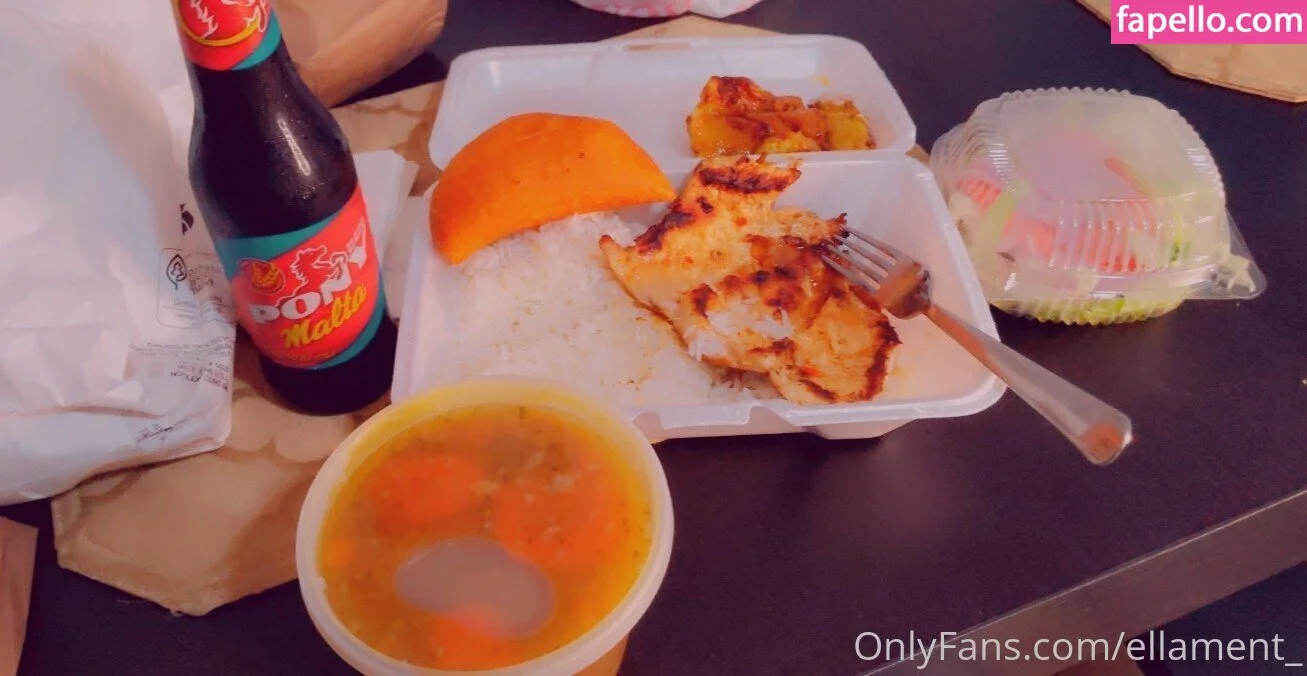 ellaeating Onlyfans Photo Gallery 