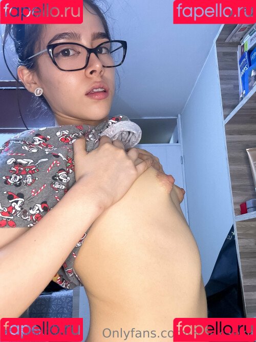 HaloHals Onlyfans Photo Gallery 