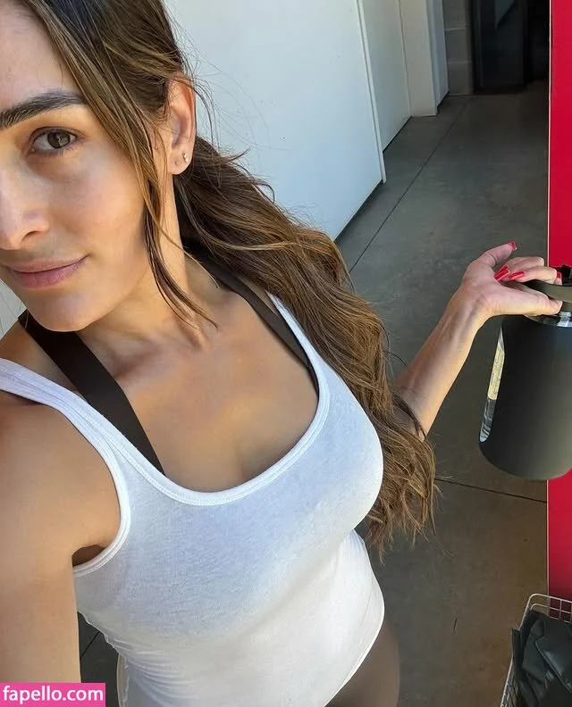 ne_cpl Onlyfans Photo Gallery 