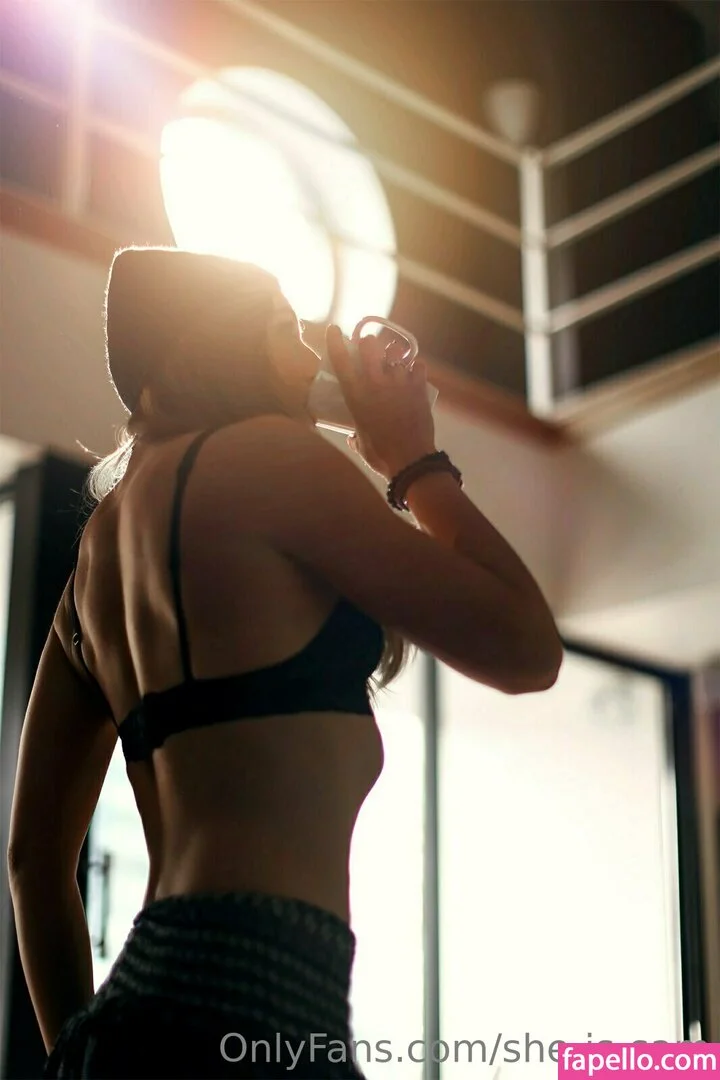 she-is-sam Onlyfans Photo Gallery 