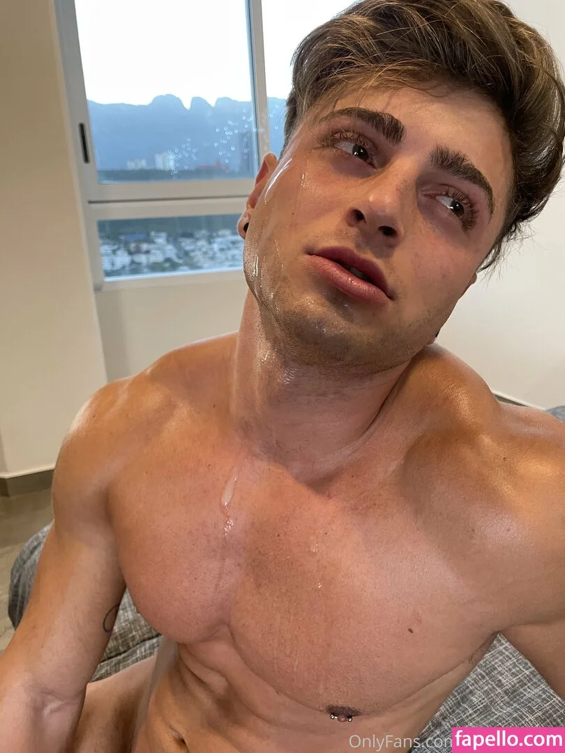 effortprivate Onlyfans Photo Gallery 