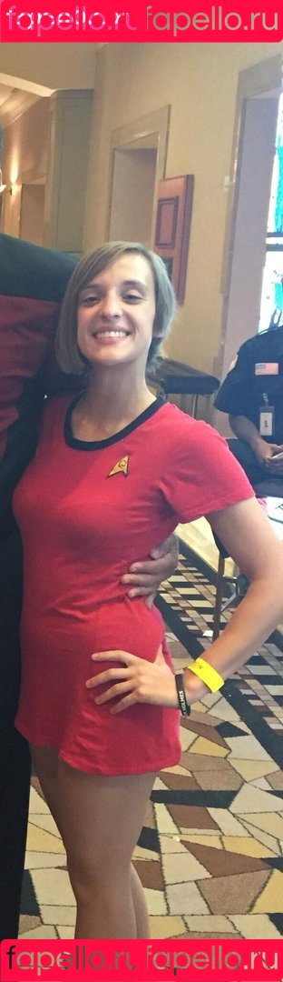 Ashley Victoria Robinson Onlyfans Photo Gallery 