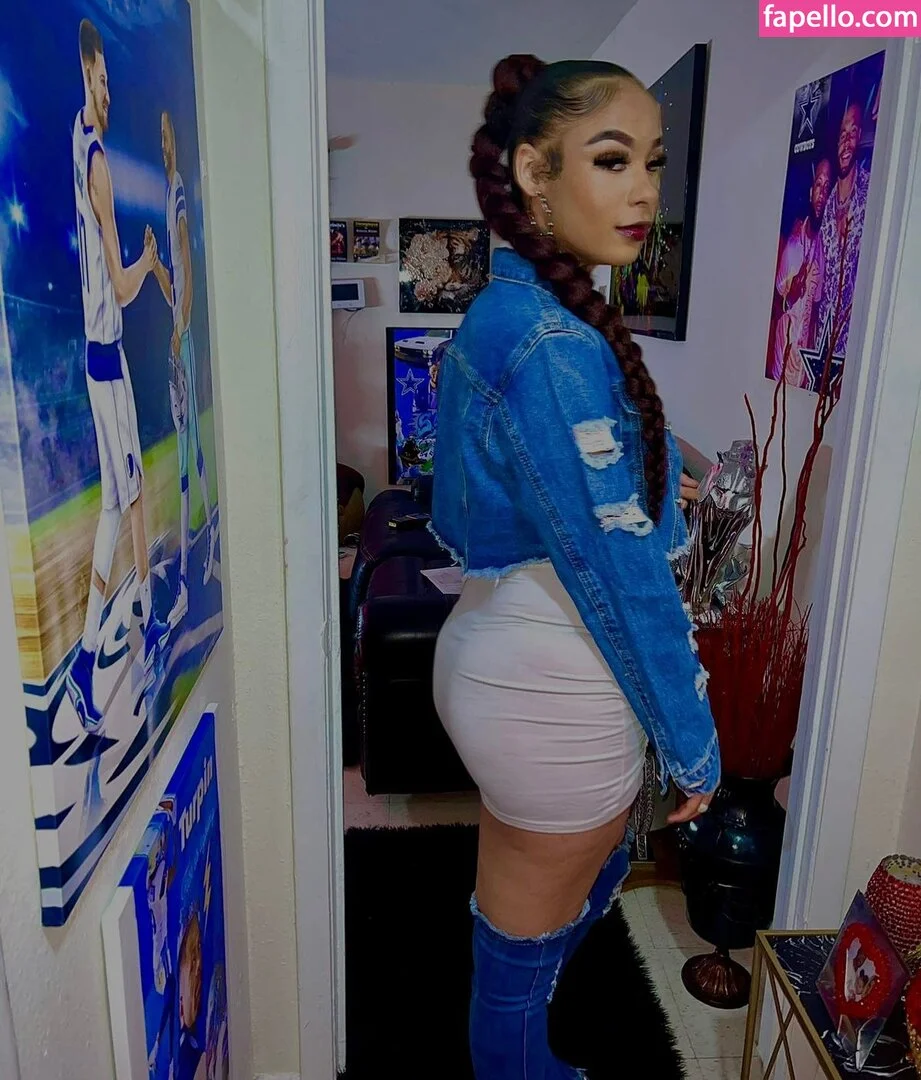 Briana Gates Onlyfans Photo Gallery 