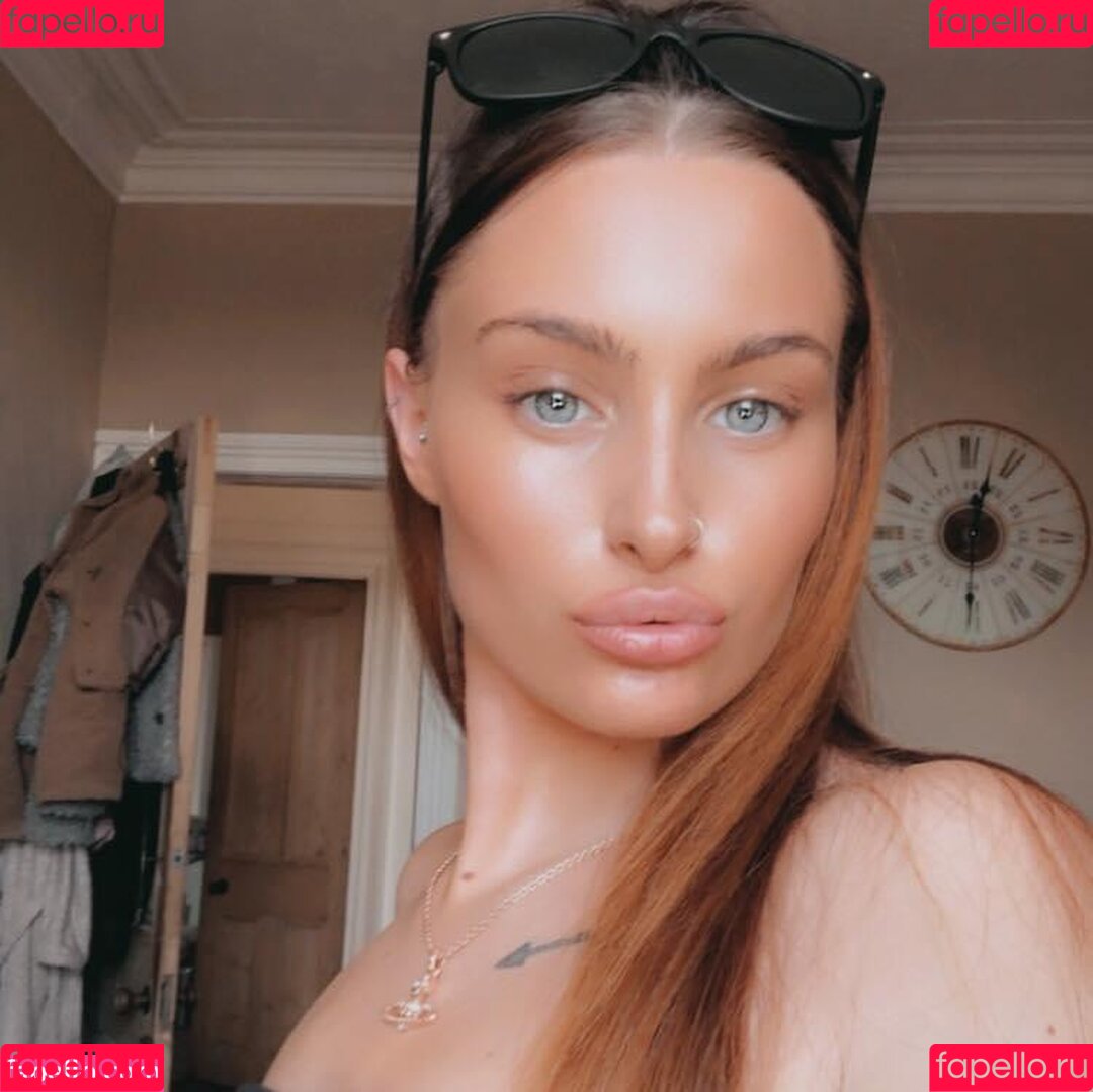 cbelxox Onlyfans Photo Gallery 