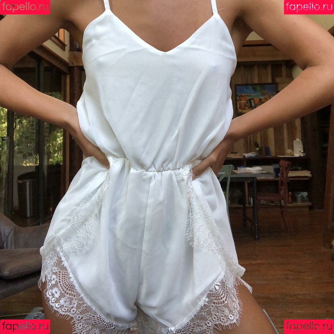 Erika Wheaton Onlyfans Photo Gallery 