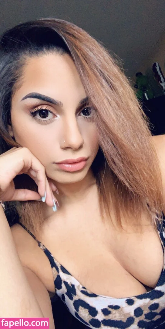 Desire Negro Onlyfans Photo Gallery 