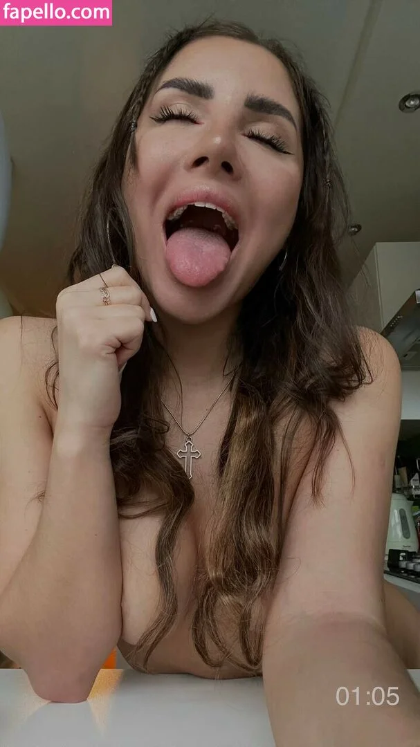 gislainepenaa Onlyfans Photo Gallery 