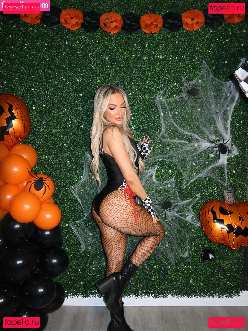 Karmen Petrovic Onlyfans Photo Gallery 