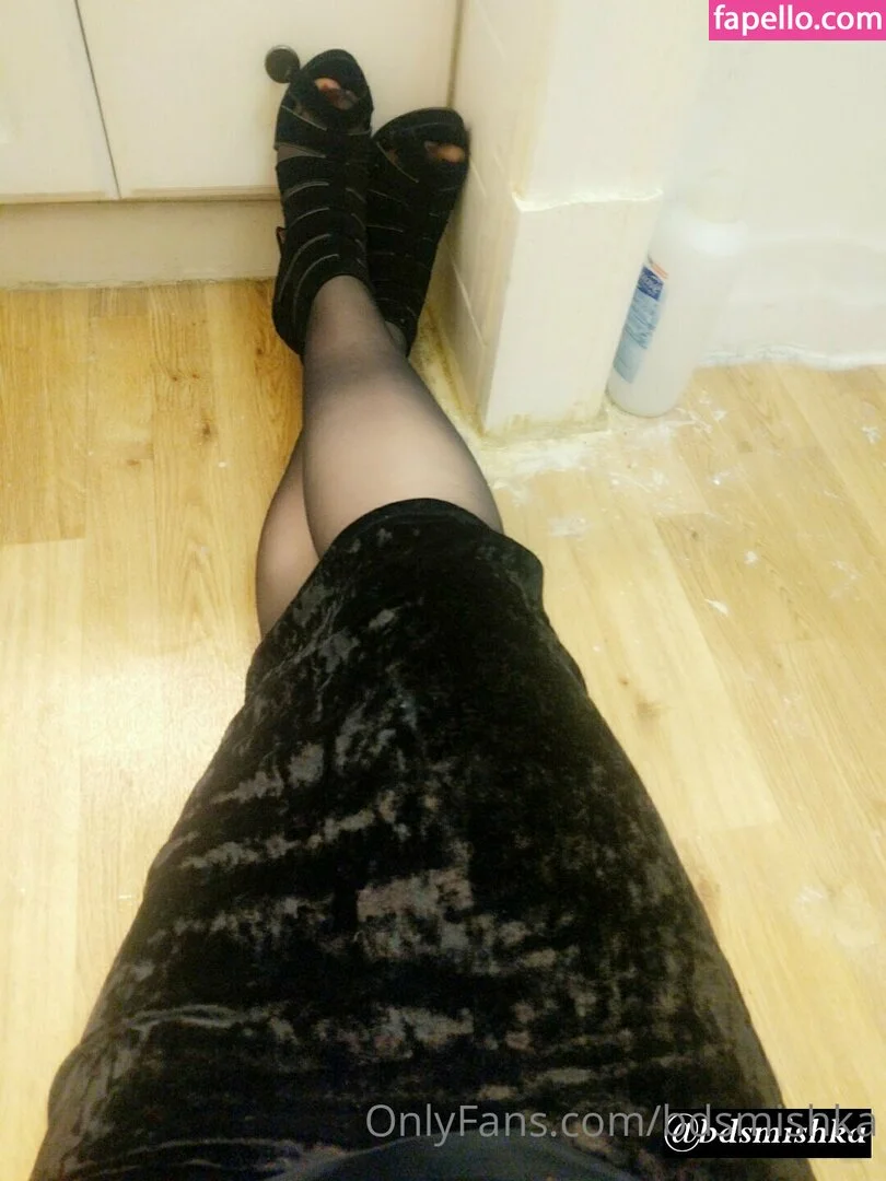 bdsmishka Onlyfans Photo Gallery 