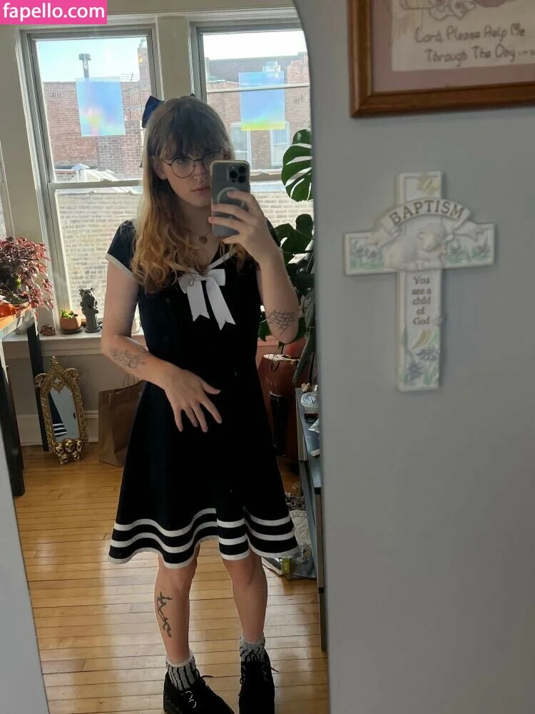 plushieguts Onlyfans Photo Gallery 