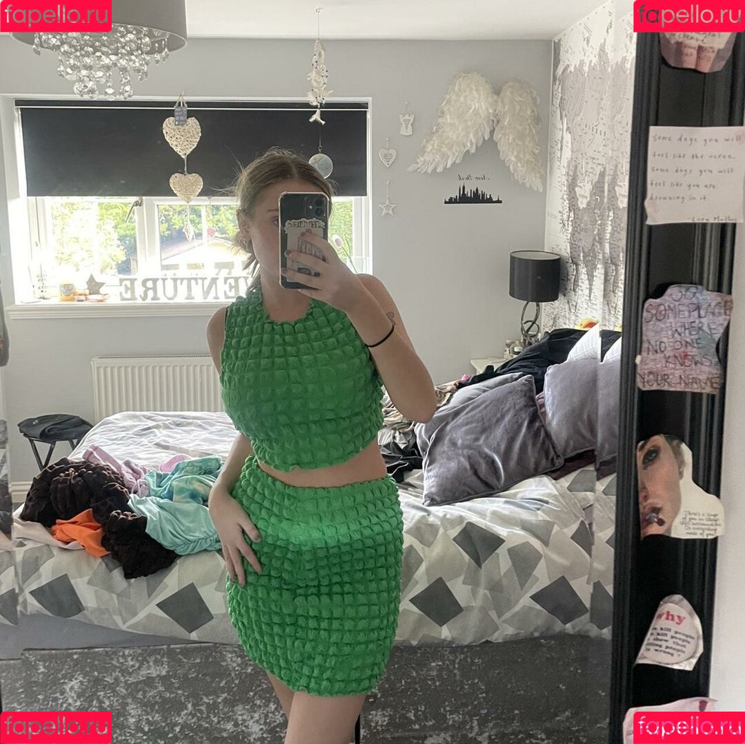 Lilly N Onlyfans Photo Gallery 