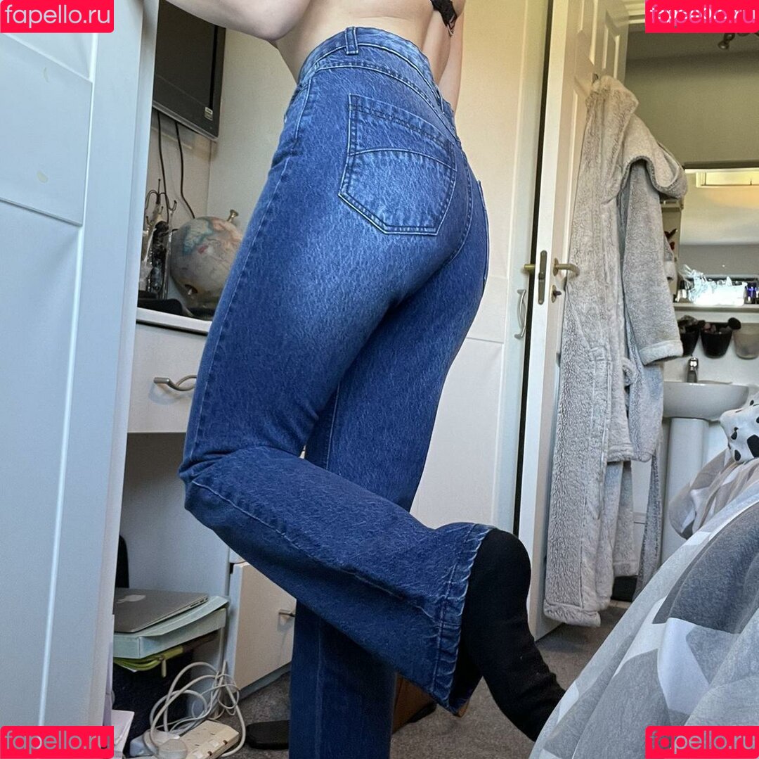 Lilly N Onlyfans Photo Gallery 