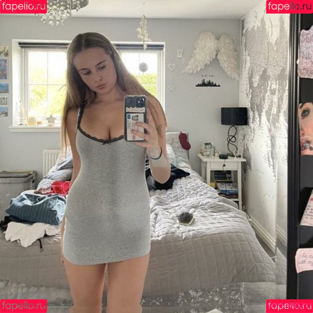 Lilly N Onlyfans Photo Gallery 