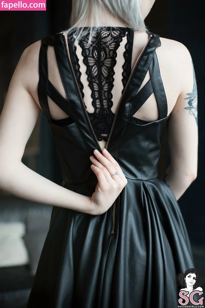 Livermorium Onlyfans Photo Gallery 