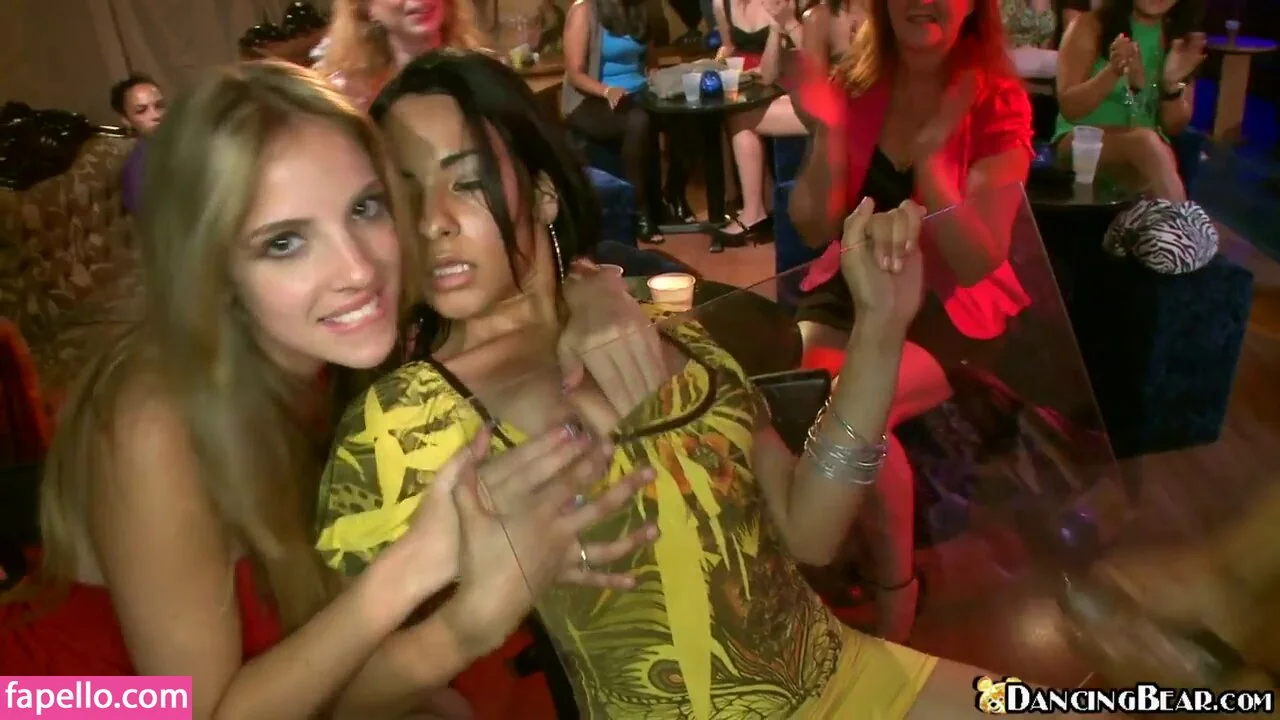 Dancing Bear Onlyfans Photo Gallery 