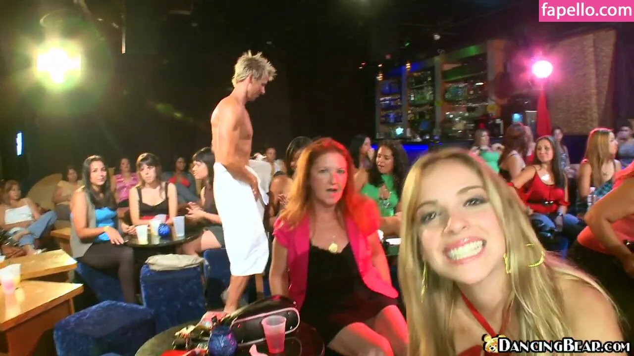 Dancing Bear Onlyfans Photo Gallery 