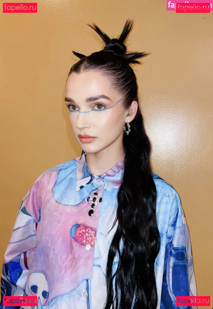 poppy.py.py Onlyfans Photo Gallery 