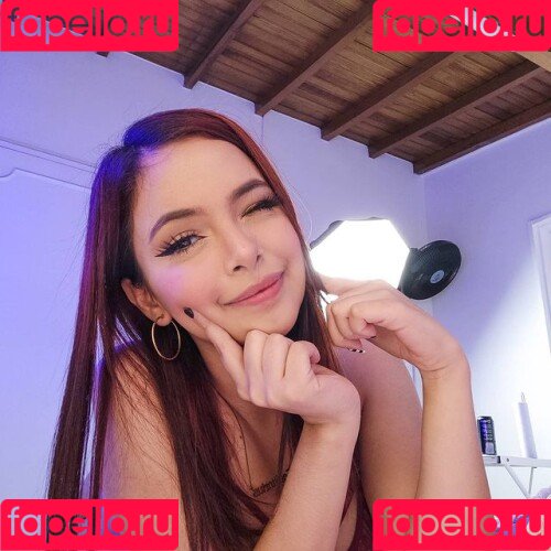 CuteEvaa18 Onlyfans Photo Gallery 