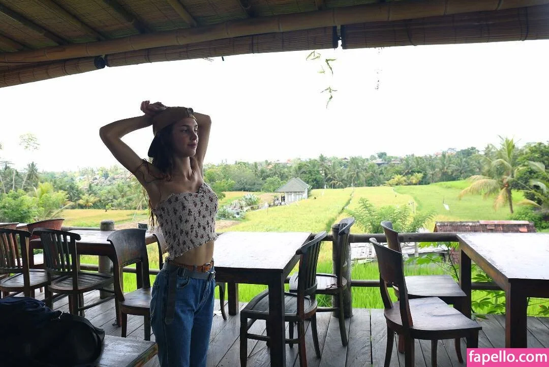 Denyse Tontz Onlyfans Photo Gallery 