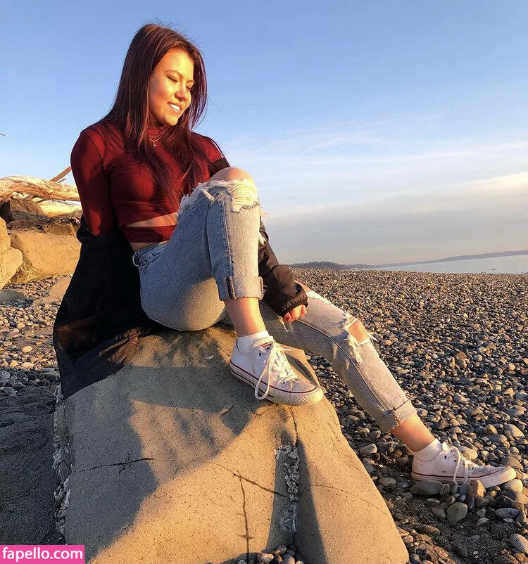 Masha Cool Onlyfans Photo Gallery 