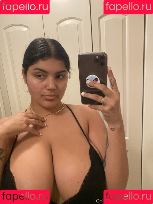 Marian Tatte Onlyfans Photo Gallery 