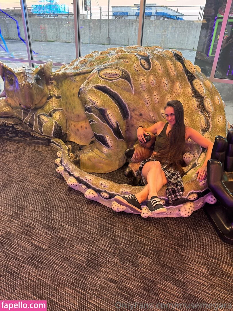 musemegara Onlyfans Photo Gallery 