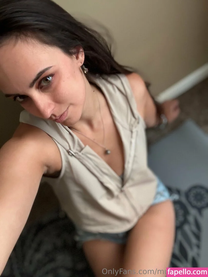 musemegara Onlyfans Photo Gallery 