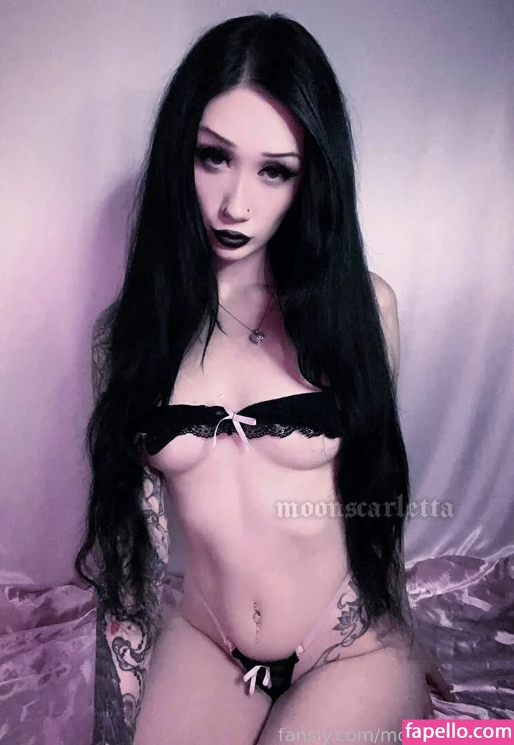 moonscarletta Onlyfans Photo Gallery 