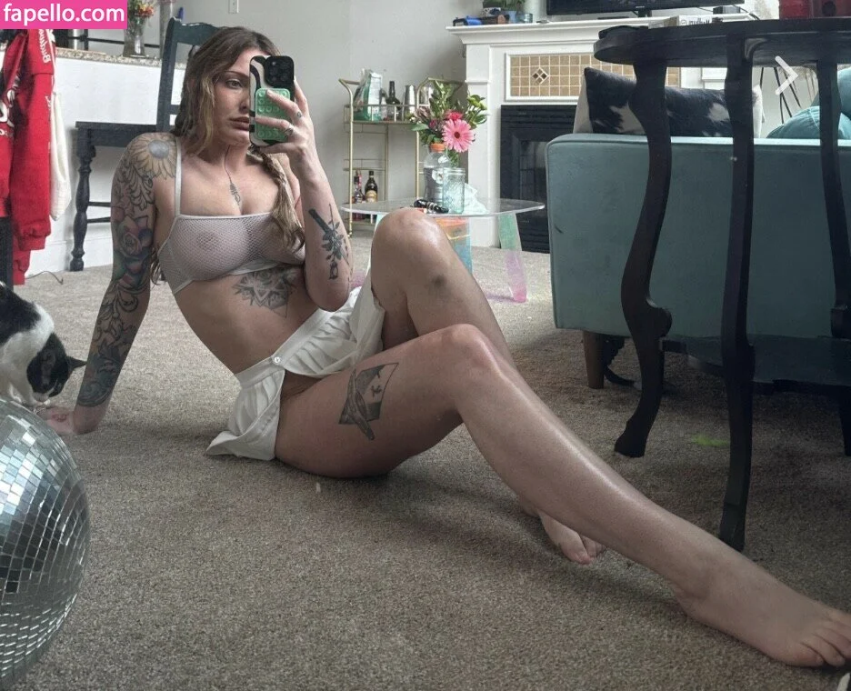 Strawbritty Onlyfans Photo Gallery 