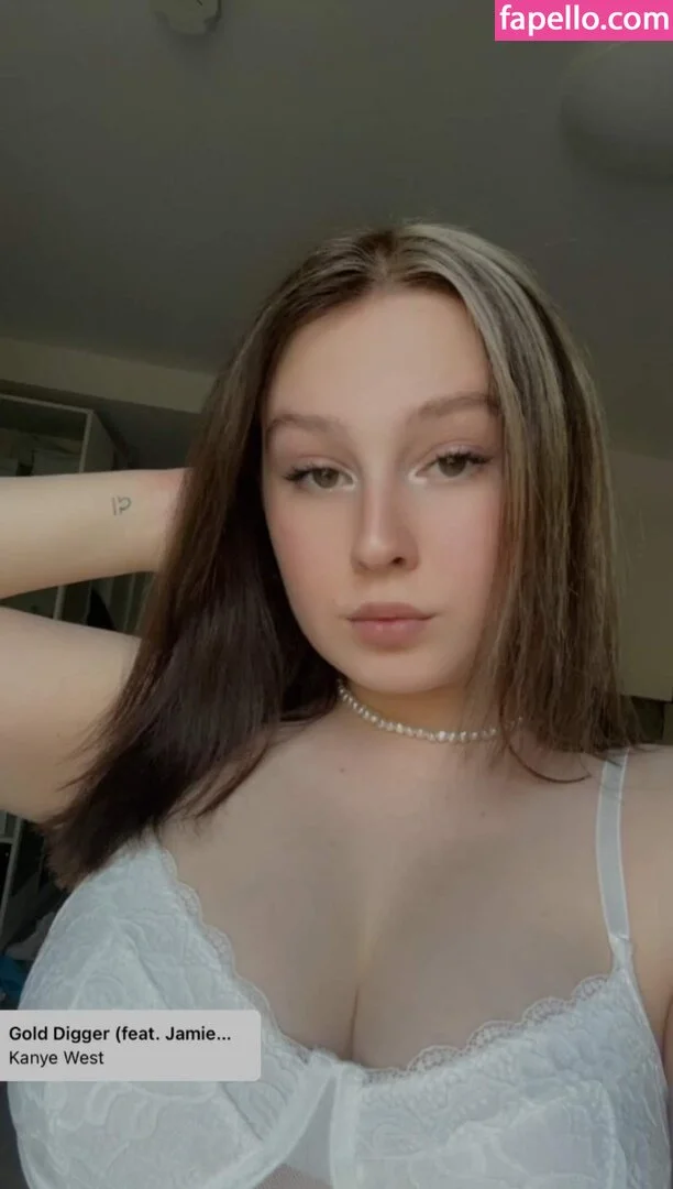 Alina awl Onlyfans Photo Gallery 