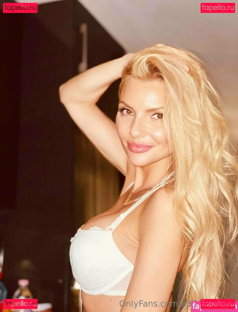 polina_nice Onlyfans Photo Gallery 