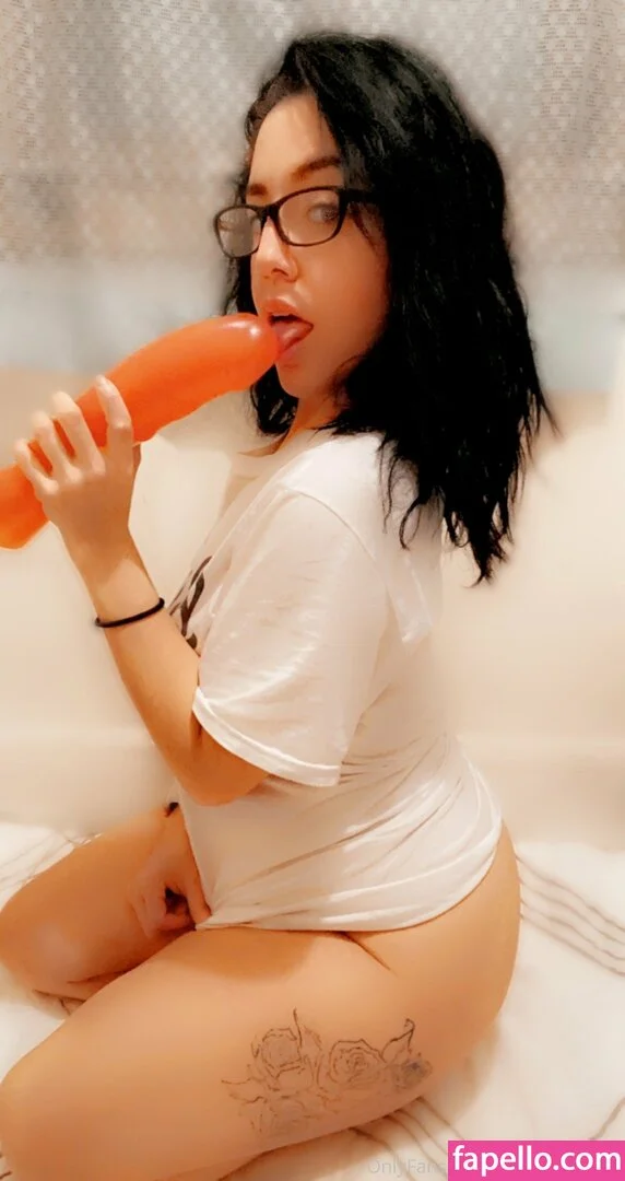 allldatcake Onlyfans Photo Gallery 