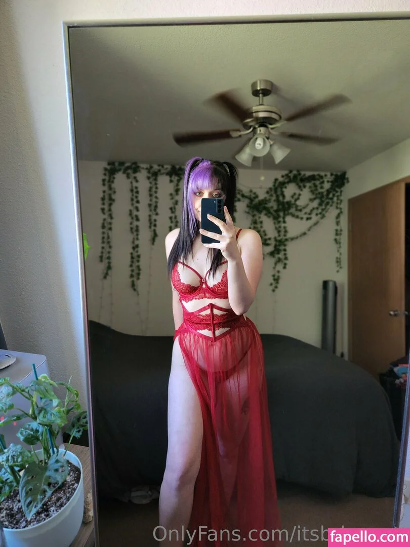 itsbrinacatt Onlyfans Photo Gallery 