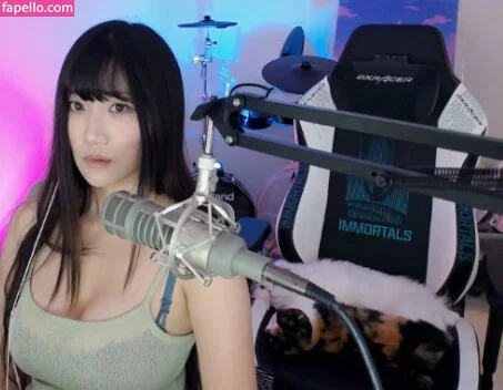 AriaSaki Onlyfans Photo Gallery 