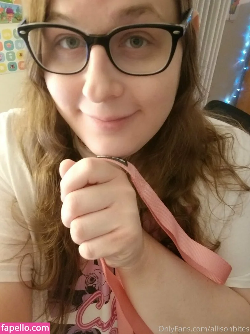 allisonbites Onlyfans Photo Gallery 