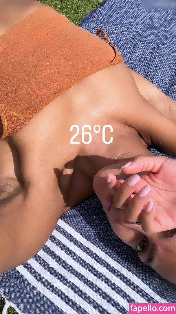 Lou Llobell Onlyfans Photo Gallery 