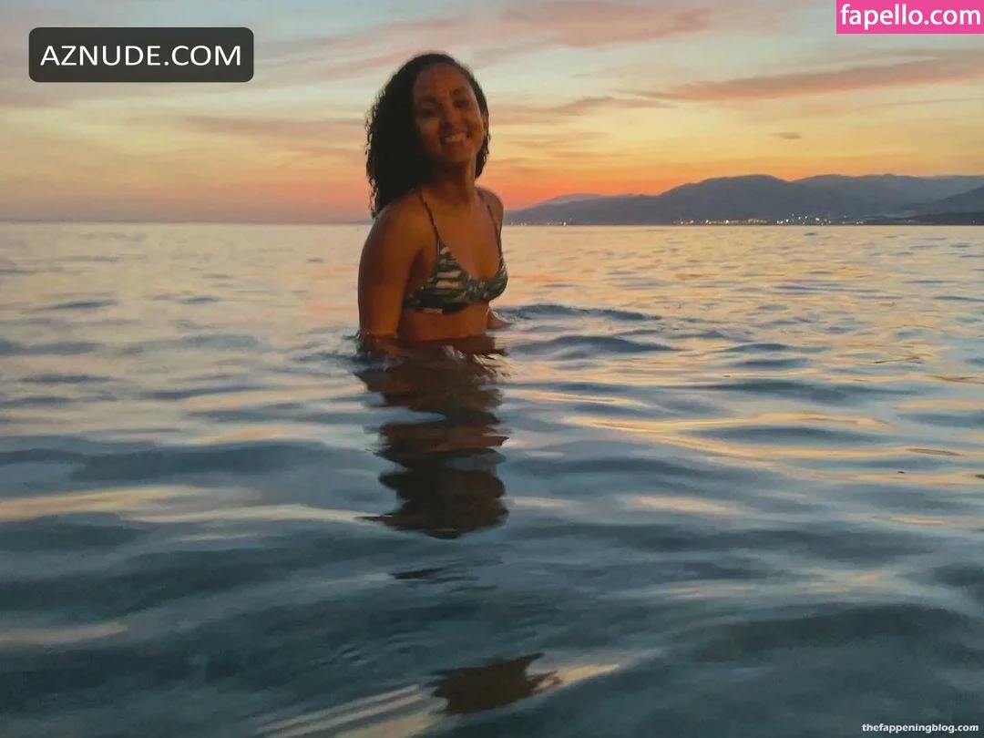 Lou Llobell Onlyfans Photo Gallery 