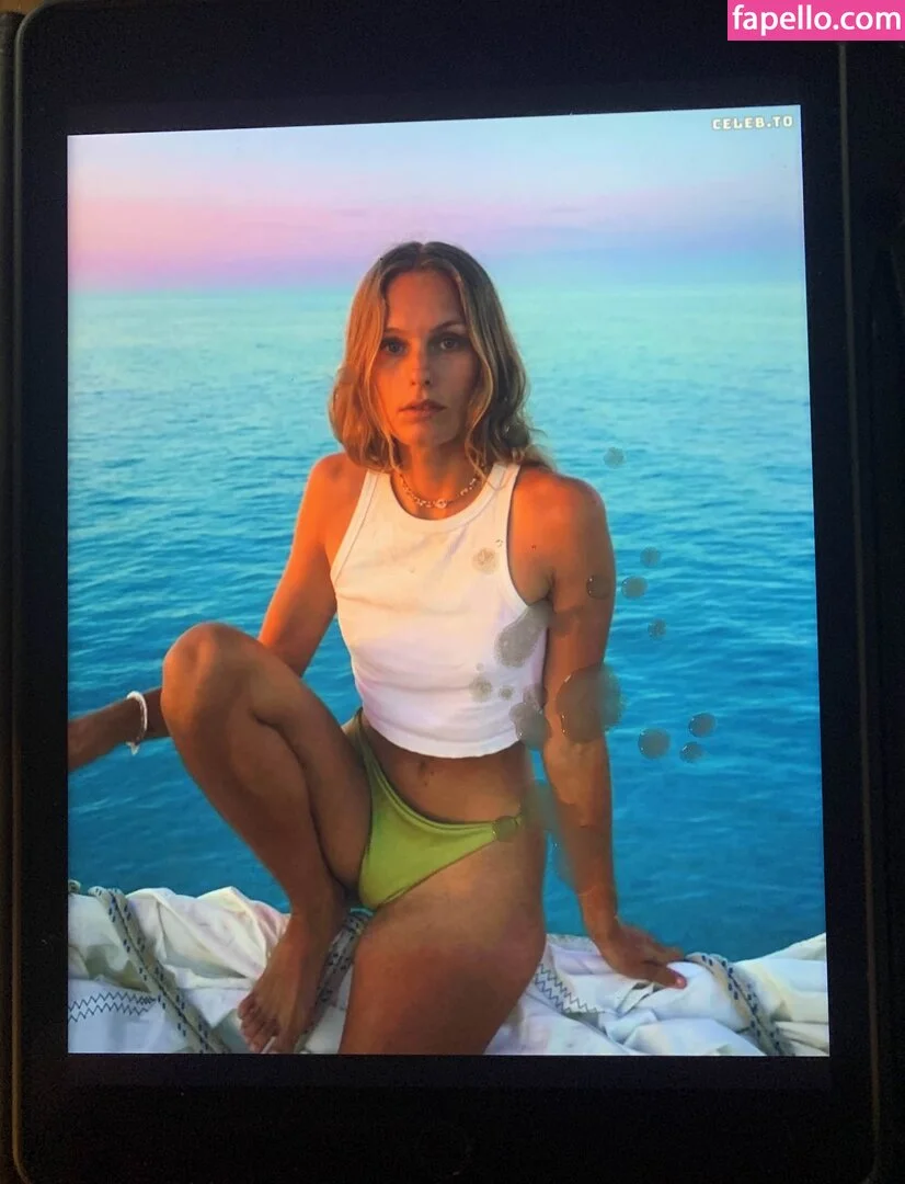 Cum Tributes Onlyfans Photo Gallery 