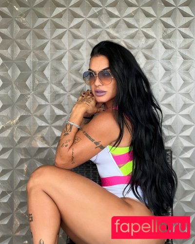 Kamila Simioni Onlyfans Photo Gallery 