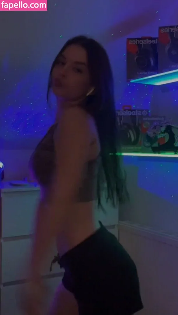 Sroka Onlyfans Photo Gallery 