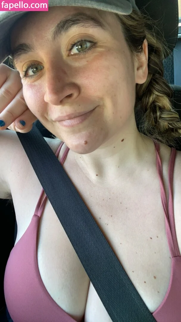 Hellyy_K Onlyfans Photo Gallery 