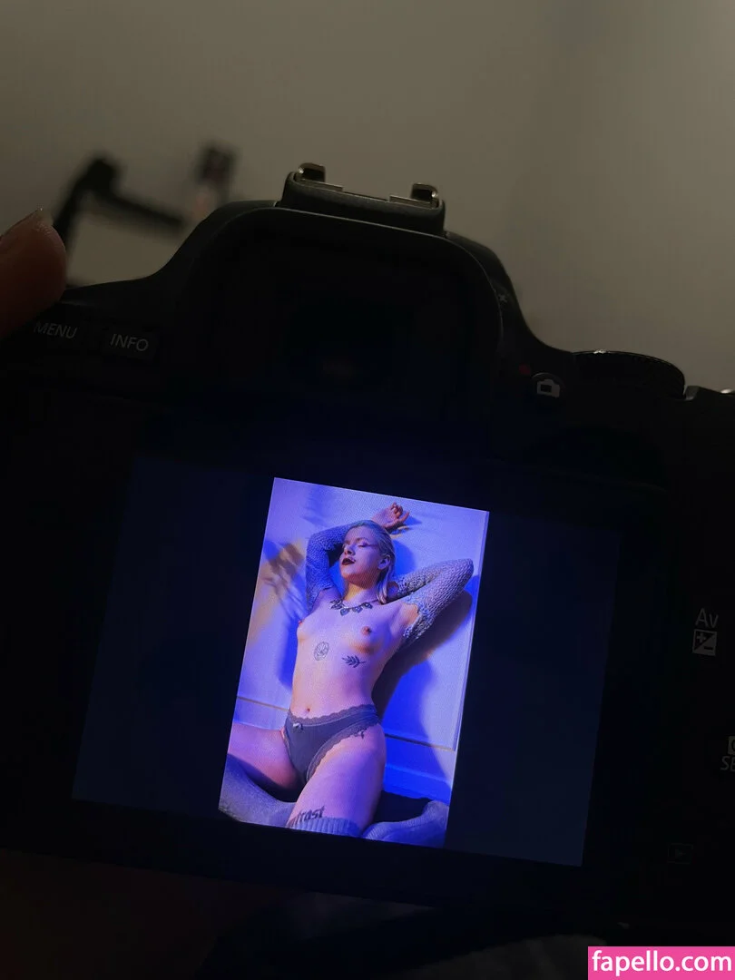 kinkymilky Onlyfans Photo Gallery 