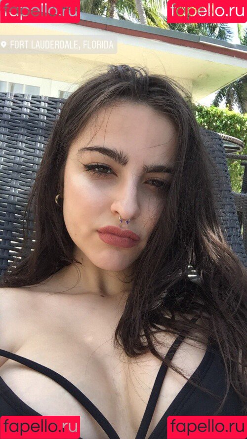 artbitch666 Onlyfans Photo Gallery 