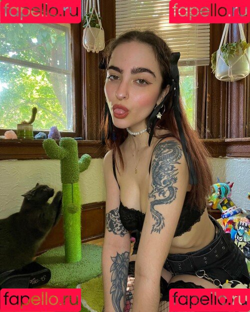 artbitch666 Onlyfans Photo Gallery 