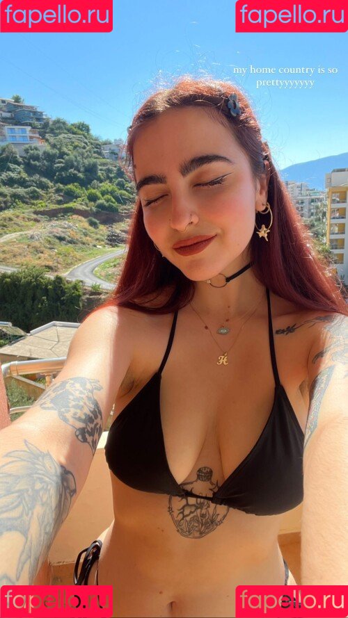 artbitch666 Onlyfans Photo Gallery 